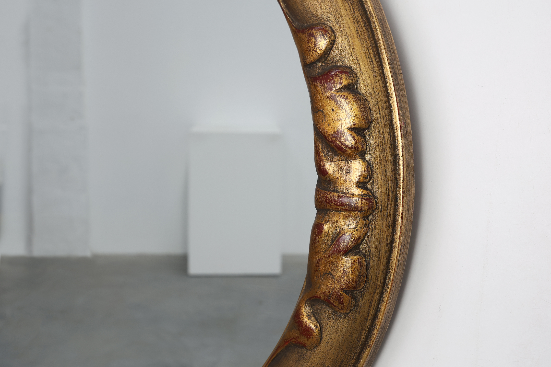Art Deco oval gilt oak mirror, Belgium 1920sthumbnail